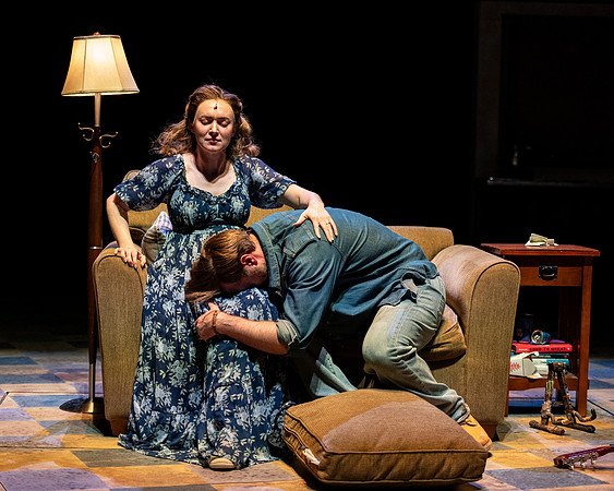 071_Waitress_press