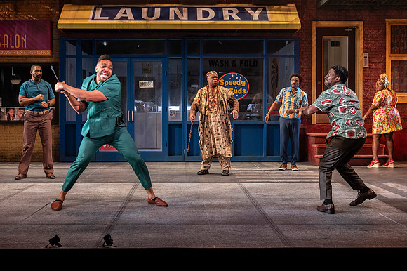 031_Merry Wives_press