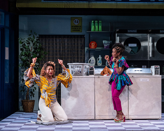 048_Merry Wives_press