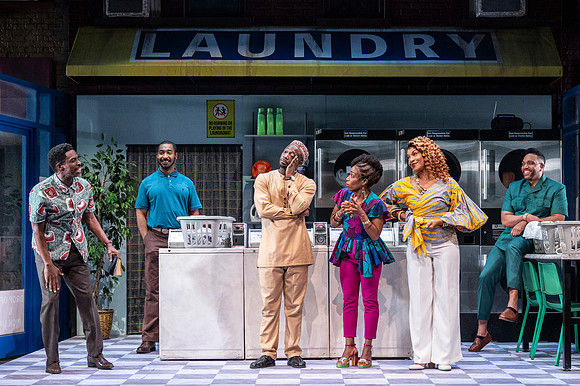 059_Merry Wives_press