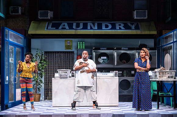 077_Merry Wives_press
