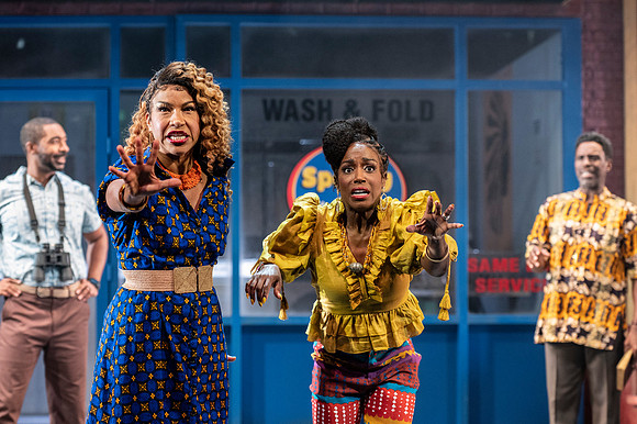 092_Merry Wives_press