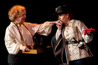 015_Cyrano_press