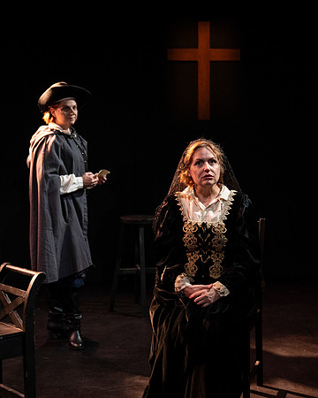076_Cyrano_press