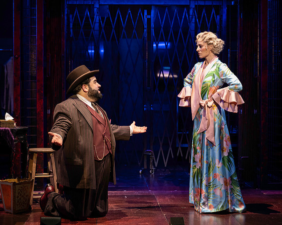 029_Guys and Dolls_press