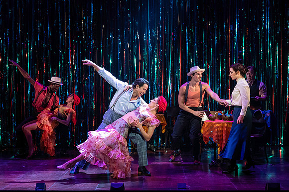 053_Guys and Dolls_press