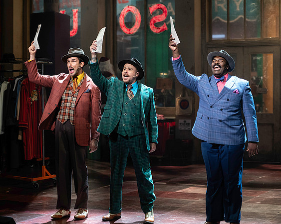008_Guys and Dolls_full set