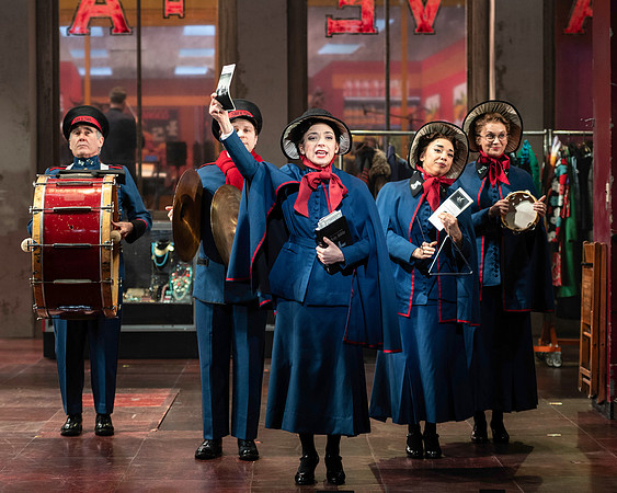 010_Guys and Dolls_full set