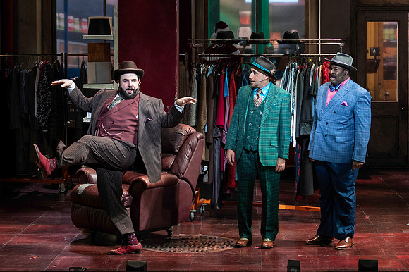 020_Guys and Dolls_full set