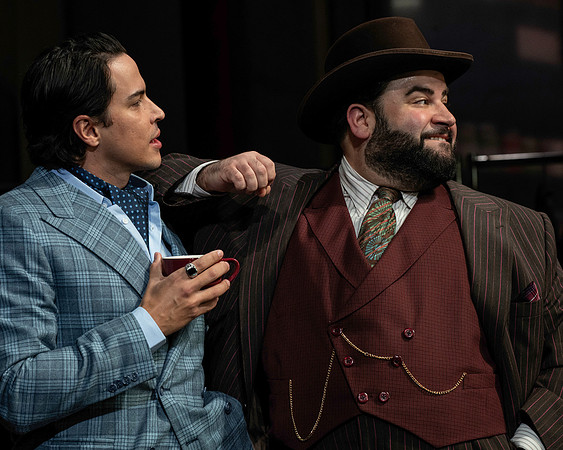 036_Guys and Dolls_full set