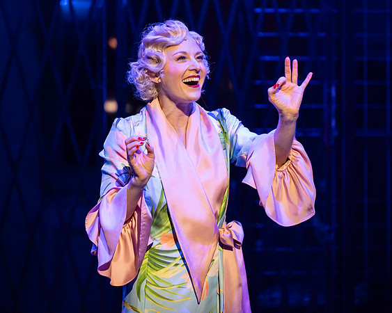 083_Guys and Dolls_full set