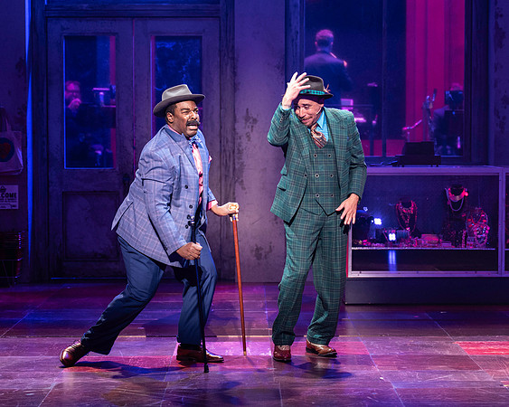 090_Guys and Dolls_full set