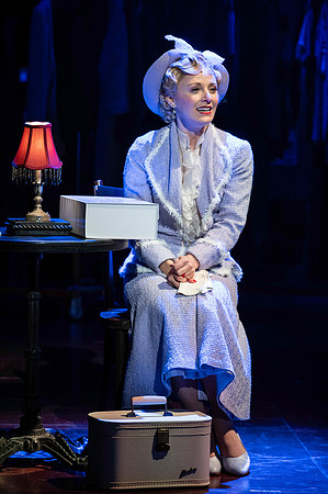 166_Guys and Dolls_full set