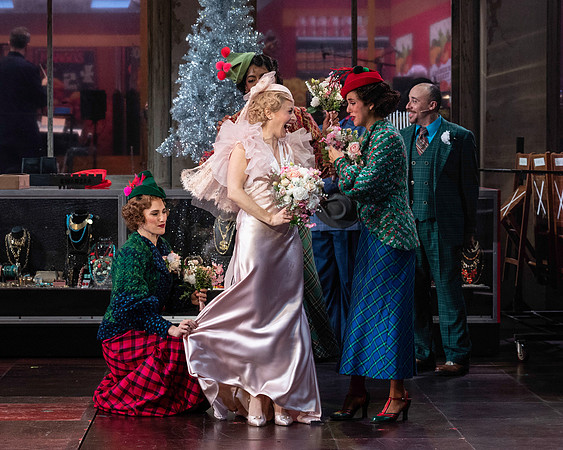252_Guys and Dolls_full set
