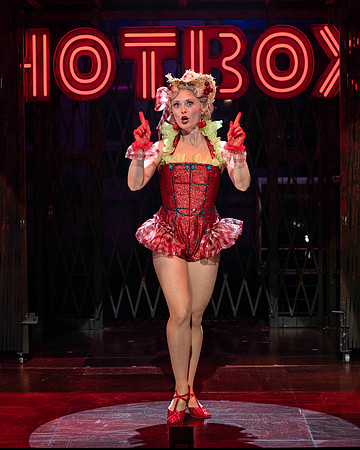 015_Guys and Dolls 2_full set