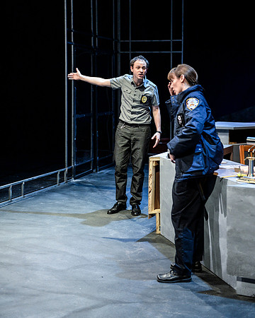 116_Lobby Hero