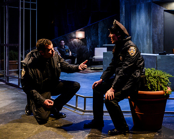 028_press_Lobby Hero