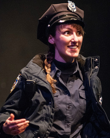079_Lobby Hero