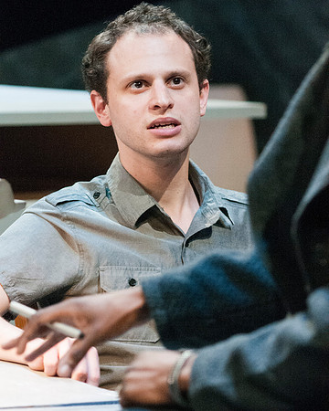 020_Lobby Hero