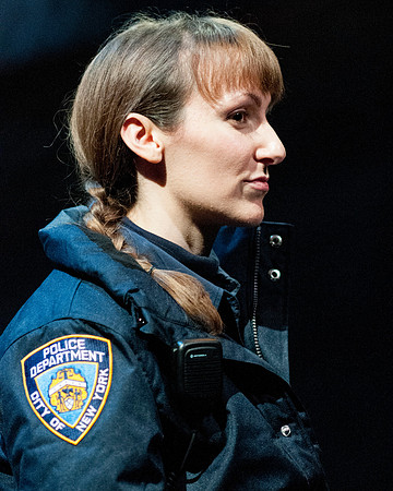 038_Lobby Hero