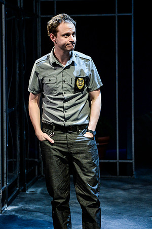 115_Lobby Hero