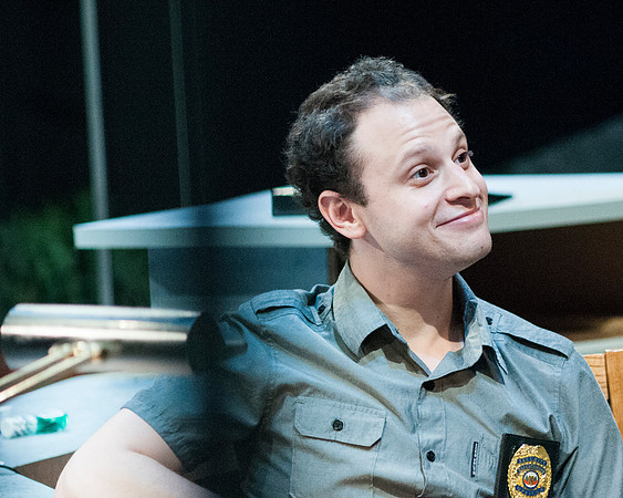 003_press_Lobby Hero