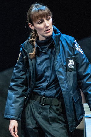 117_Lobby Hero