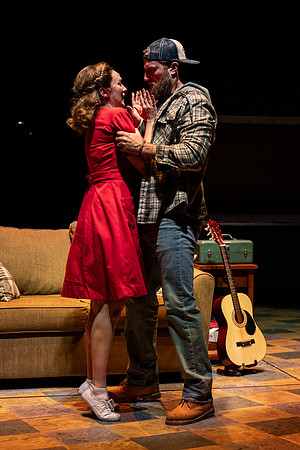 033_Waitress_press