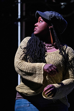 038_Young Americans_full set