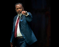 012_Othello_press