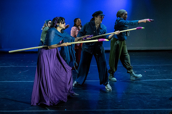 033_Lysistrata_full set