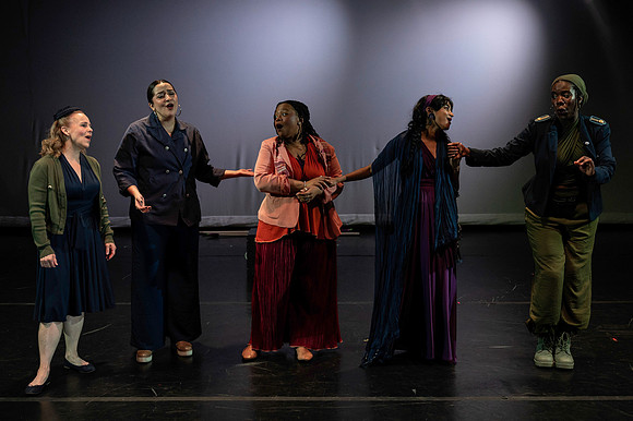 133_Lysistrata_full set
