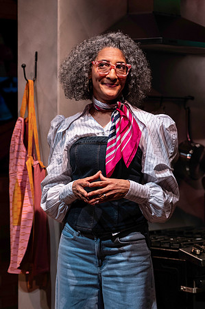 044_Carla Hall_Please Underestimate Me_full set