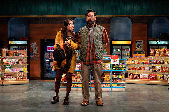 007_Kim's Convenience_press
