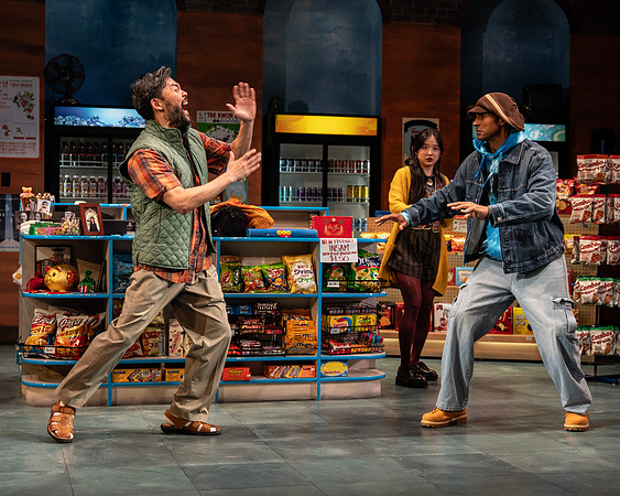 019_Kim's Convenience_press