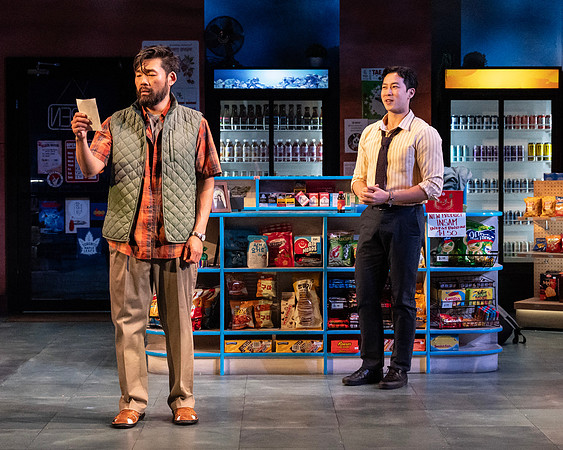 061_Kim's Convenience_press