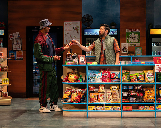 009_Kim's Convenience_full set