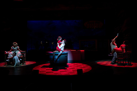 058_Waitress_press