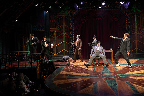 018_Some Like It Hot_press