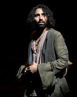 002_Les Miserables_press