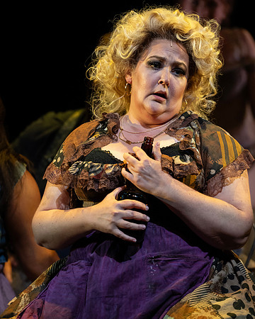 025_Les Miserables_press