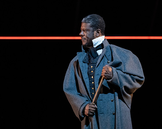 033_Les Miserables_press