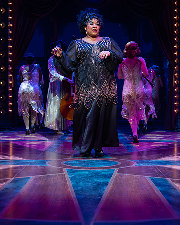 059_Some Like It Hot_press