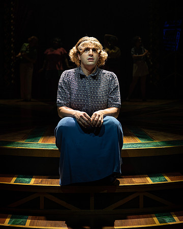 098_Some Like It Hot_press