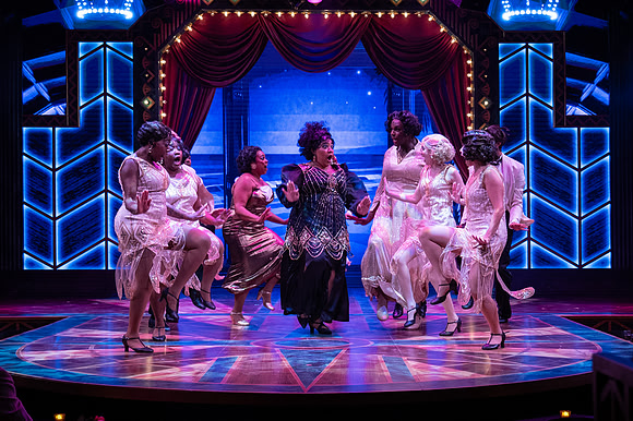 063_Some Like It Hot_press