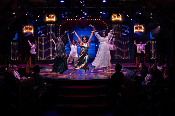 068_Some Like It Hot_press