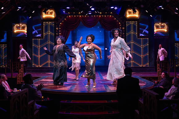 067_Some Like It Hot_press