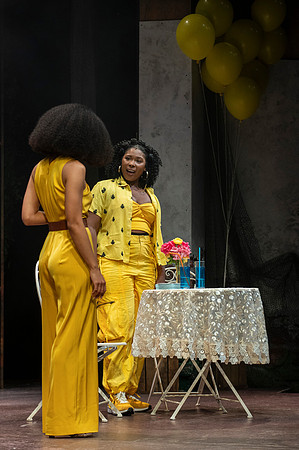 025_Comedy of Errors_full set