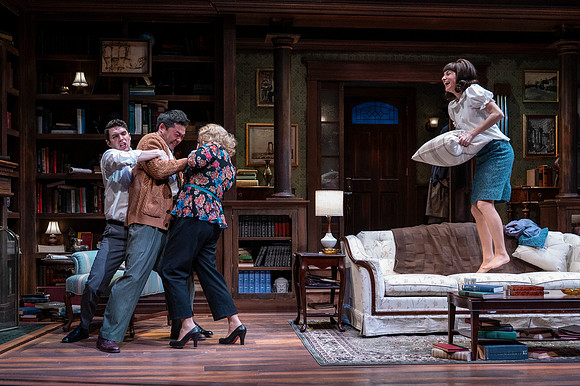 071_Who's Afraid of Virginia Woolf_press