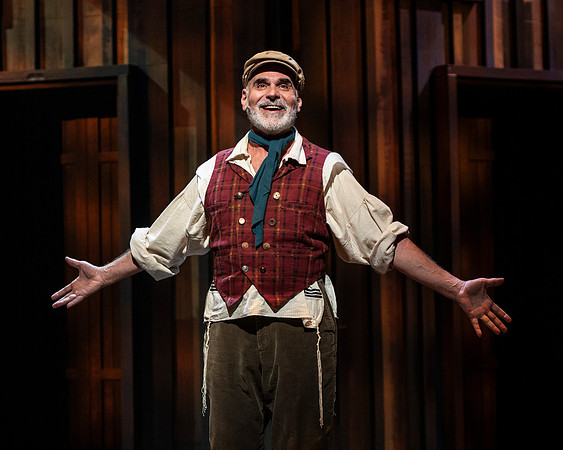 018_Fiddler on the Roof_press